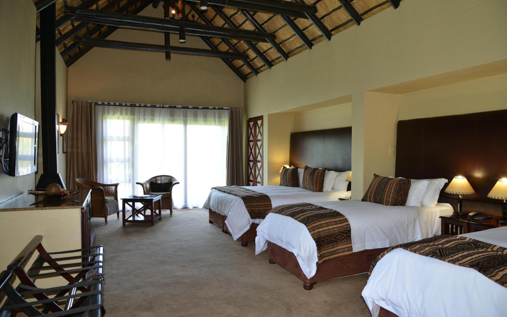 Kloofzicht Lodge & Spa Krugersdorp Szoba fotó Family Suite